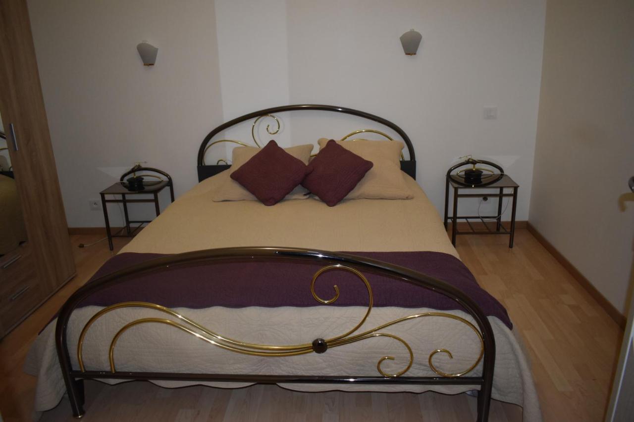 Bed and Breakfast Chez Augustin Лакано Экстерьер фото